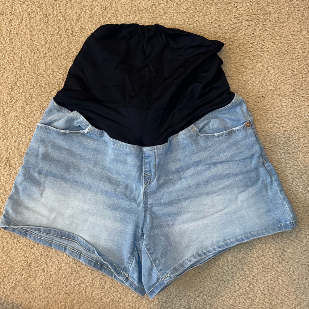 Isabel denim maternity over belly shorts size 10